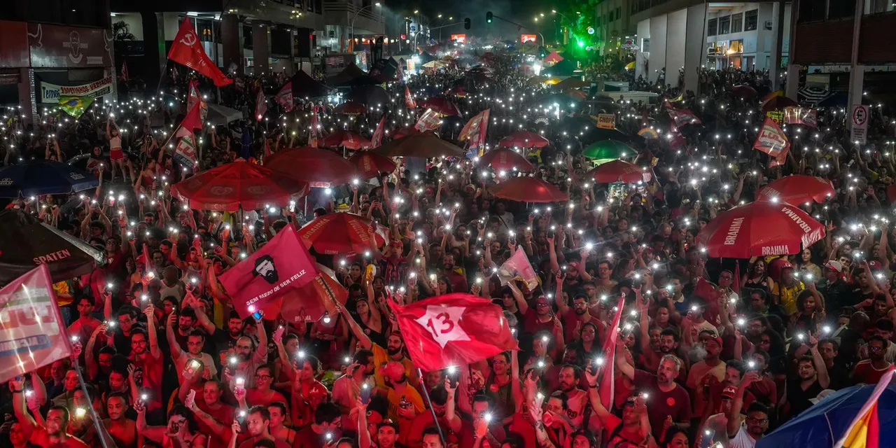 Vitória de Lula repercute na imprensa europeia e asiática