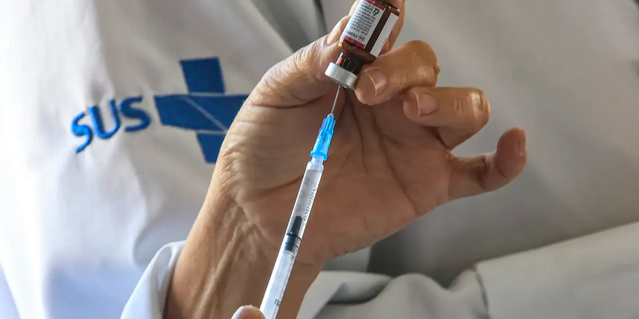 Meningite: quatro cidades do Rio ofertam vacina a pessoas até 24 anos