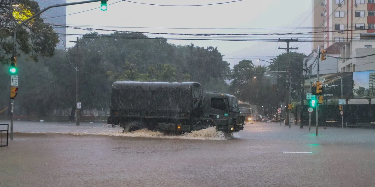 Inmet alerta para grande perigo de tempestade no Sul do país